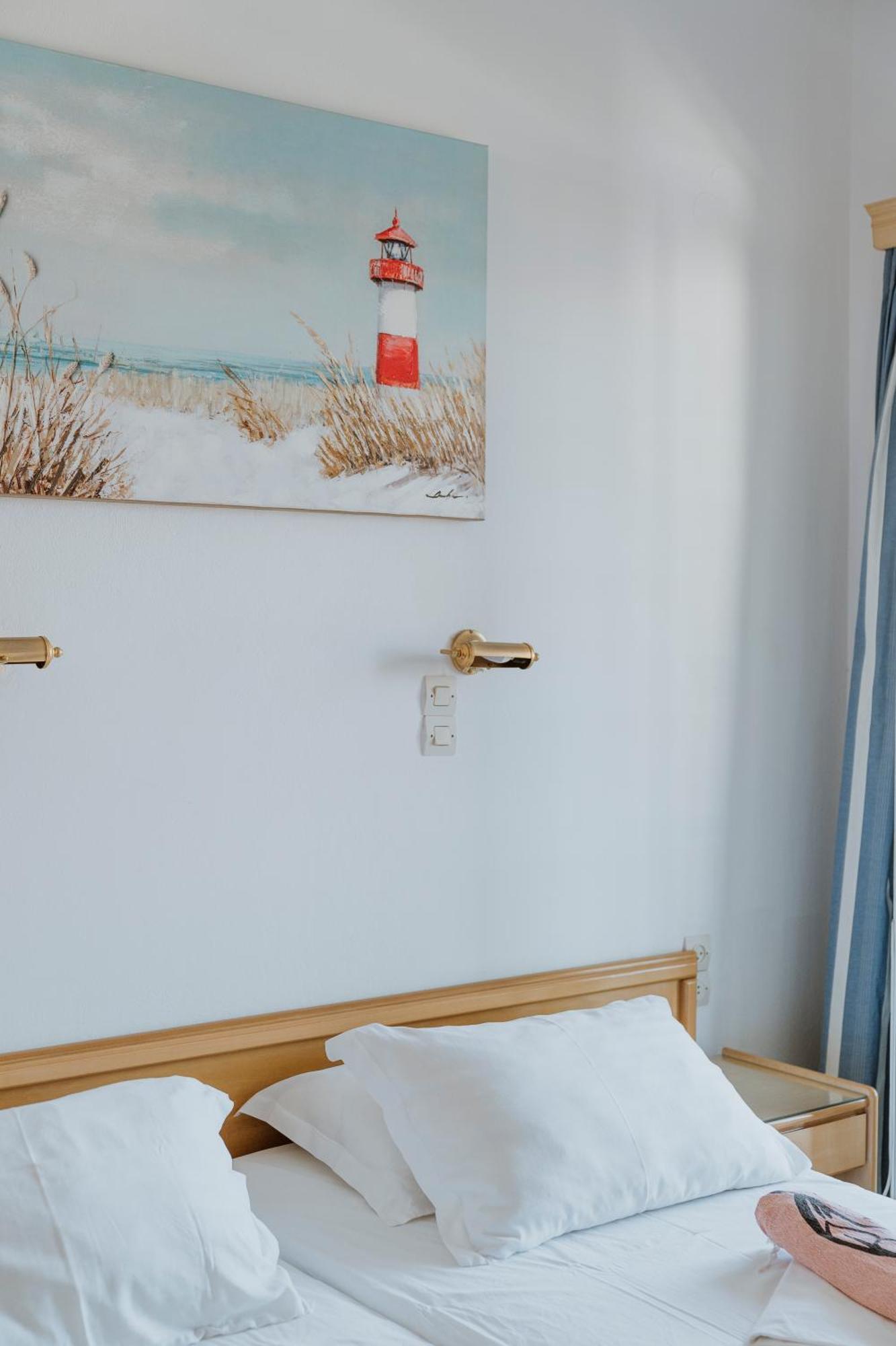 Bofor Studios & Rooms Livadakia Quarto foto